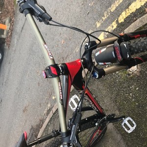 2017 Boardman Bikes 16" MTB Hybrid Black and Red