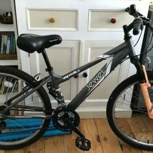 2016 Apollo Jewel Silver, gray or bare metal and Pink