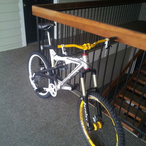 2007 Yeti AS-X White