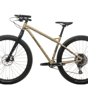 2020 Bombtrack Beyond+ ADV White