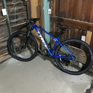 Trek Marlin Blue