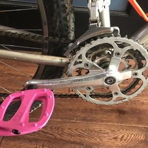 Kona 90s Fire Mountain Silver, gray or bare metal