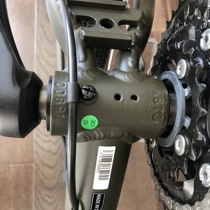2019 REI Co-op CTY 2.2 Dark Army Cot, S, Unisex Green