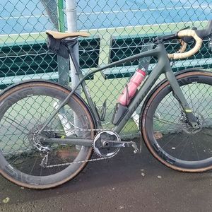 2016 Specialized Diverge Expert Carbon X1 Green and Black