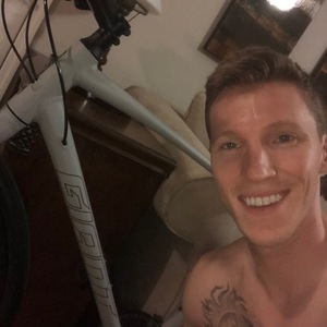 2021 Giant Escape Silver, gray or bare metal