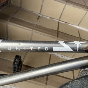 2014 United United Martinez Silver, gray or bare metal