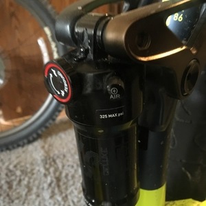 2019 Marin Bikes Rift zone 2 Silver, gray or bare metal and Yellow or Gold