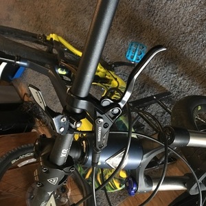 2019 Marin Bikes Rift zone 2 Silver, gray or bare metal and Yellow or Gold
