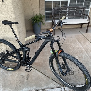 2020 Canyon bicycles Strive Black