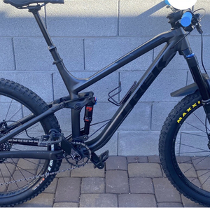 2019 Trek Fuel EX 8 Silver, gray or bare metal