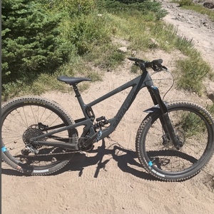 2019 Santa Cruz Megatower Black