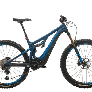 2020 Pivot Shuttle Race XT Blue
