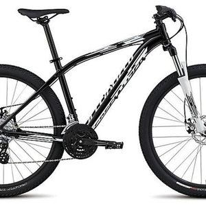 2015 Specialized Pitch 650B Black and White