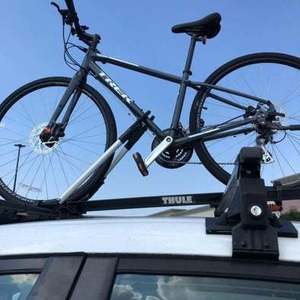 2018 Trek FX2 Disc hybrid Black and White
