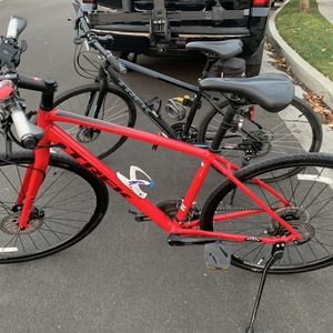 2020 Trek FX3 Red