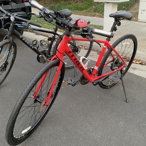 2020 Trek FX3 Red