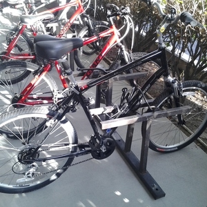 Specialized Hybrid Black