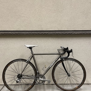 1996 Merlin RSR Silver, gray or bare metal