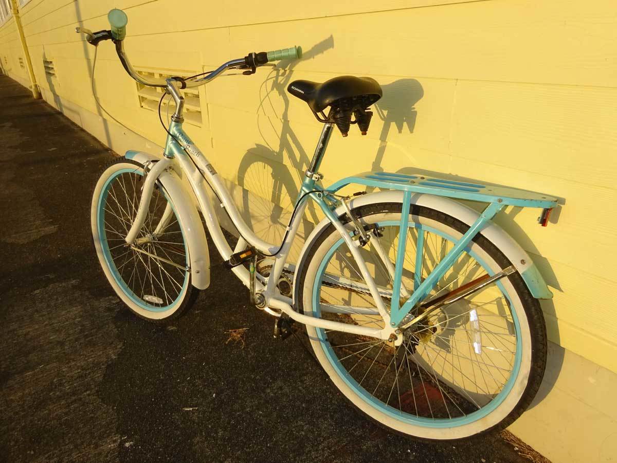 schwinn point break beach cruiser