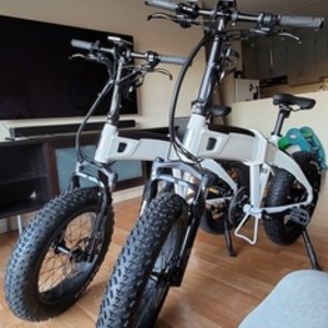 2021 Aventón Sinch White