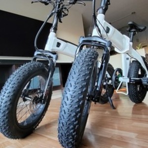 2021 Aventón Sinch White