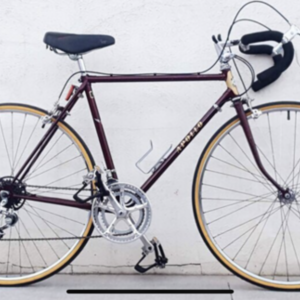 1970 Apollo Sport 12 Red