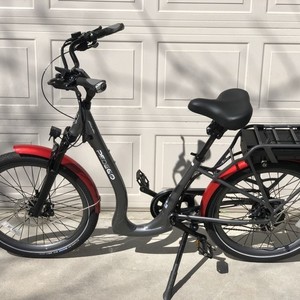 2021 Pedego BOOMERANG PLATINUM 24" EBIKE Silver, gray or bare metal and Red