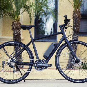 2017 Trek Conduit+ 22.5 Black