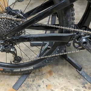 2018 Specialized Enduro Pro 29/6Fattie Black and Green