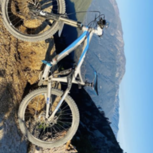 2011 Trek Scratch Air 8 Silver, gray or bare metal and Blue