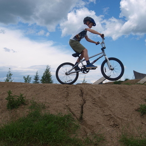 Diamondback bmx Silver, gray or bare metal