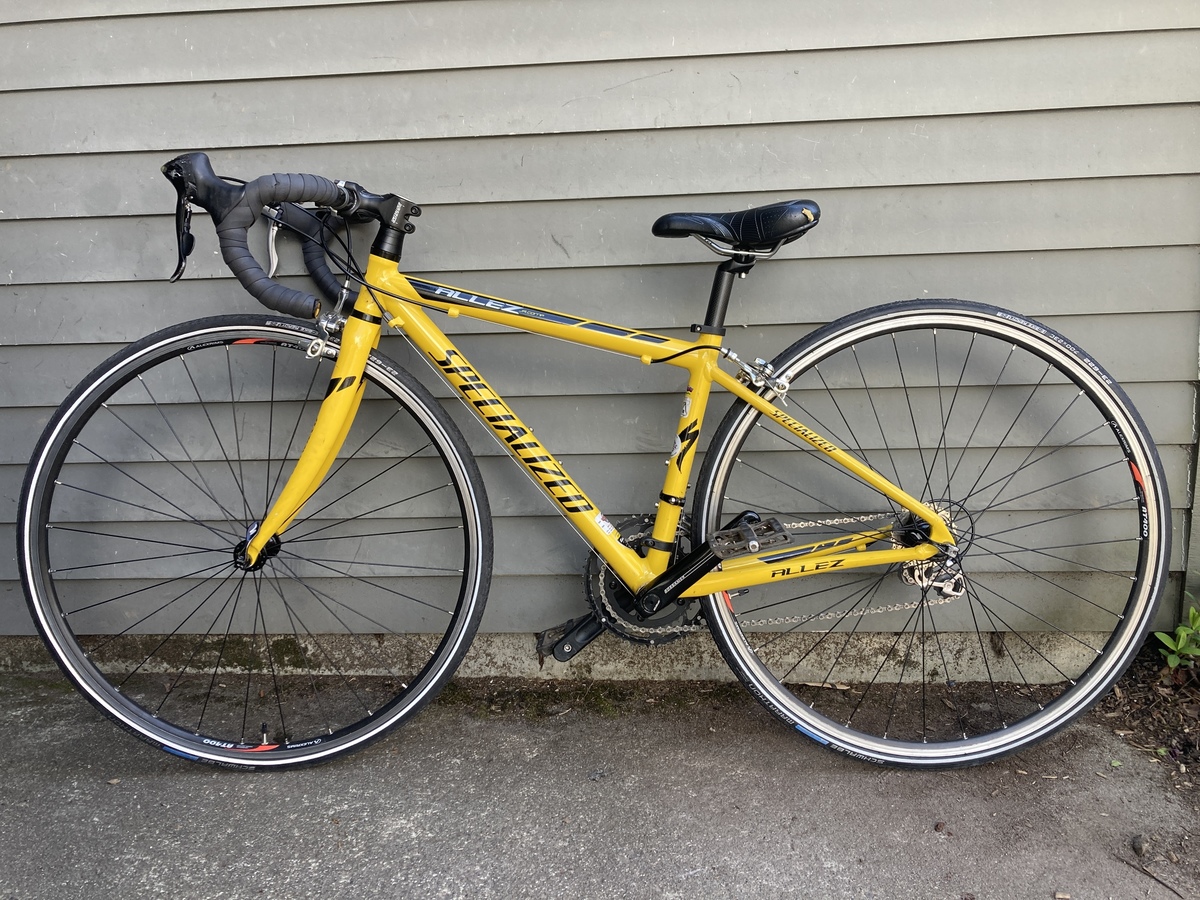 2015 Specialized Allez Junior Yellow & Black
