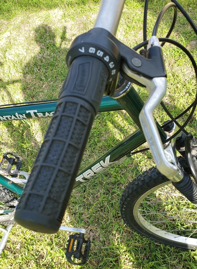 trek mountain track 800