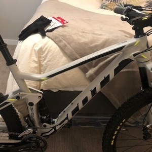 2017 SCOTT Spark 740 Silver, gray or bare metal
