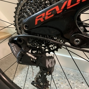 2017 Norco Bikes Revolver 9.3 FS Black, Red, and White