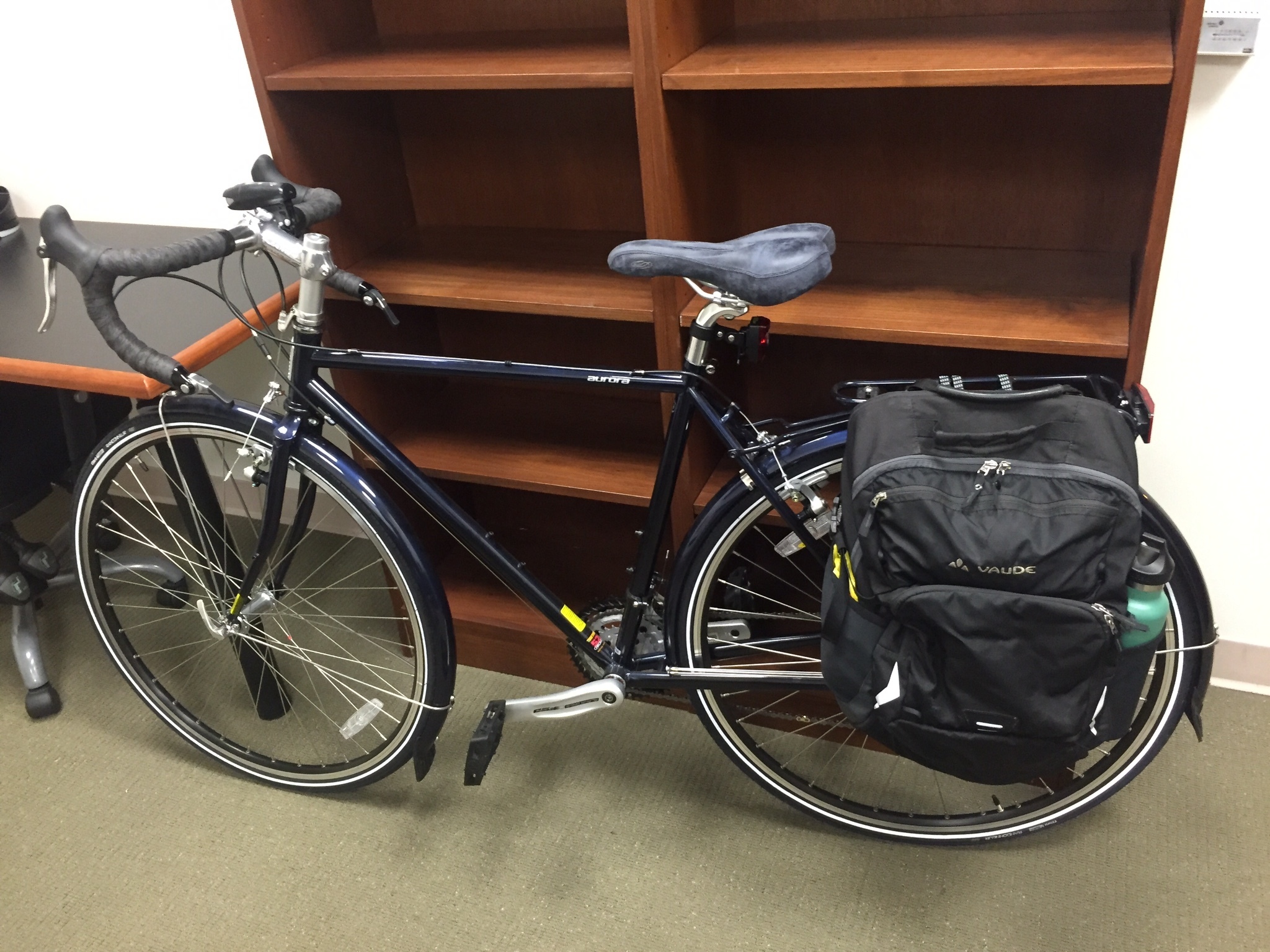 jamis aurora touring bike