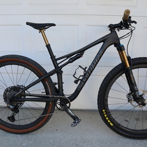2020 Specialized Epic Evo Black