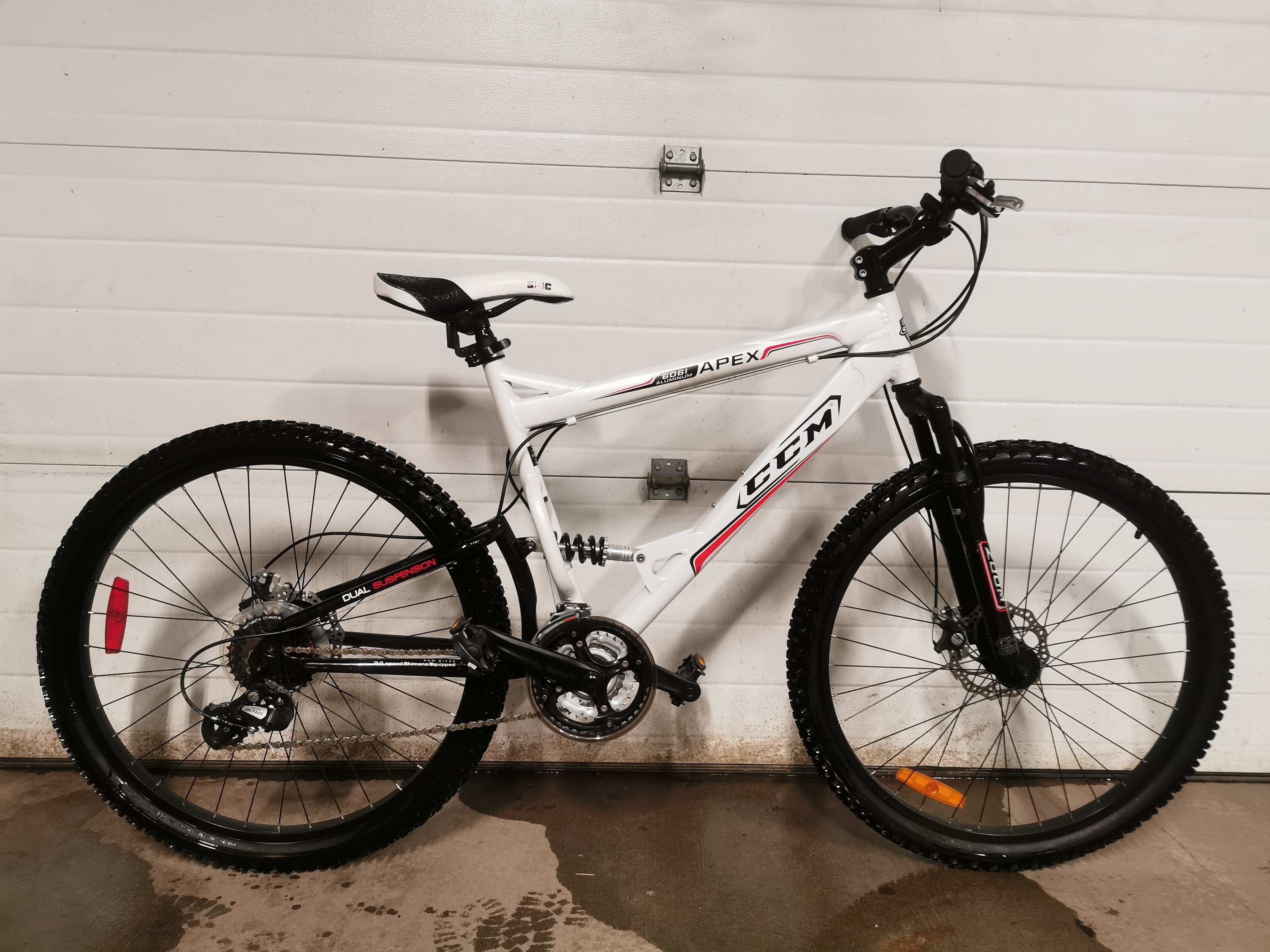 2020 CCM Apex