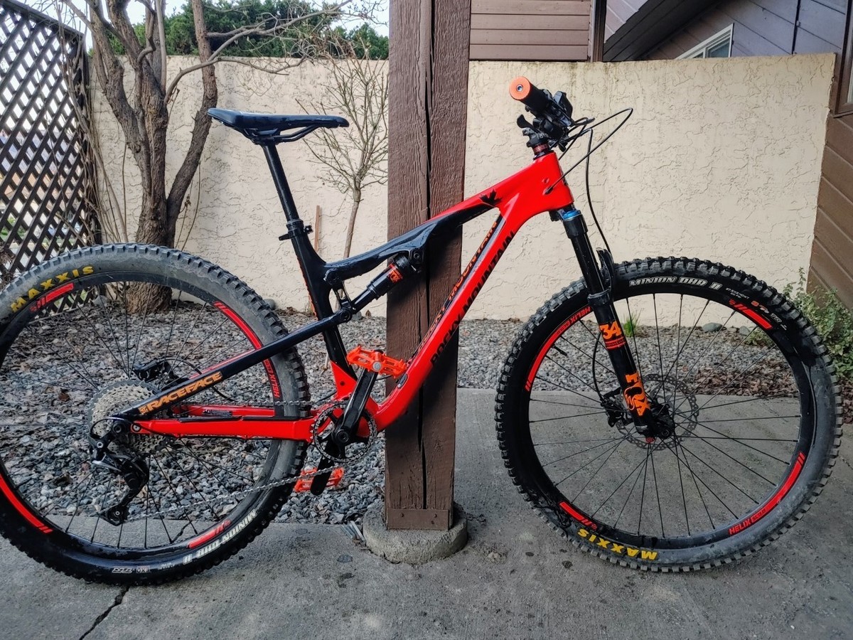 2017 Rocky Mountain Bicycles Thunderbolt