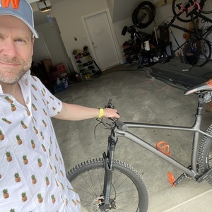 2021 Specialized Fuse Black