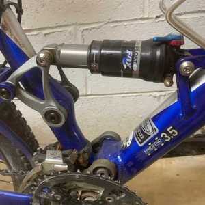 2007 Giant Anthem 2 Silver, gray or bare metal and Blue
