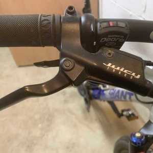 2007 Giant Anthem 2 Silver, gray or bare metal and Blue