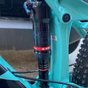 2019 Trek Remedy 8 Teal