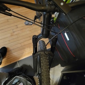 2021 Giant Stance 29 2 Black and Black