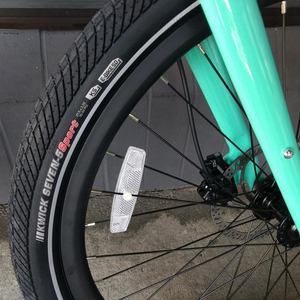 2021 Aventón small Green