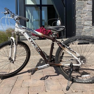 2014 Trek White, Brown, and Blue