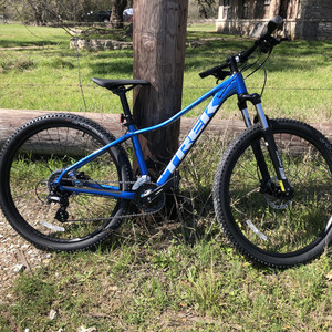 2021 Trek Marlin 6 Blue