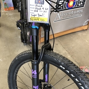 2018 Pivot Mach 4 GX Black and Purple