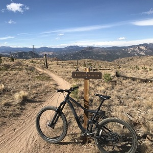 2019 Giant Trance 2 Black