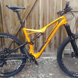 2016 Specialized Stumpjumper Expert Carbon 650B Orange and Black